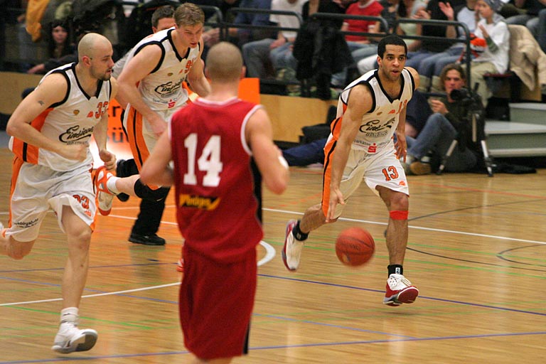 Basketball 2. Liga: BV Chemnitz 99 - POM Jena